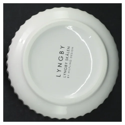 Lyngby porcelænsfad fra Lyngby (str. 14 cm)