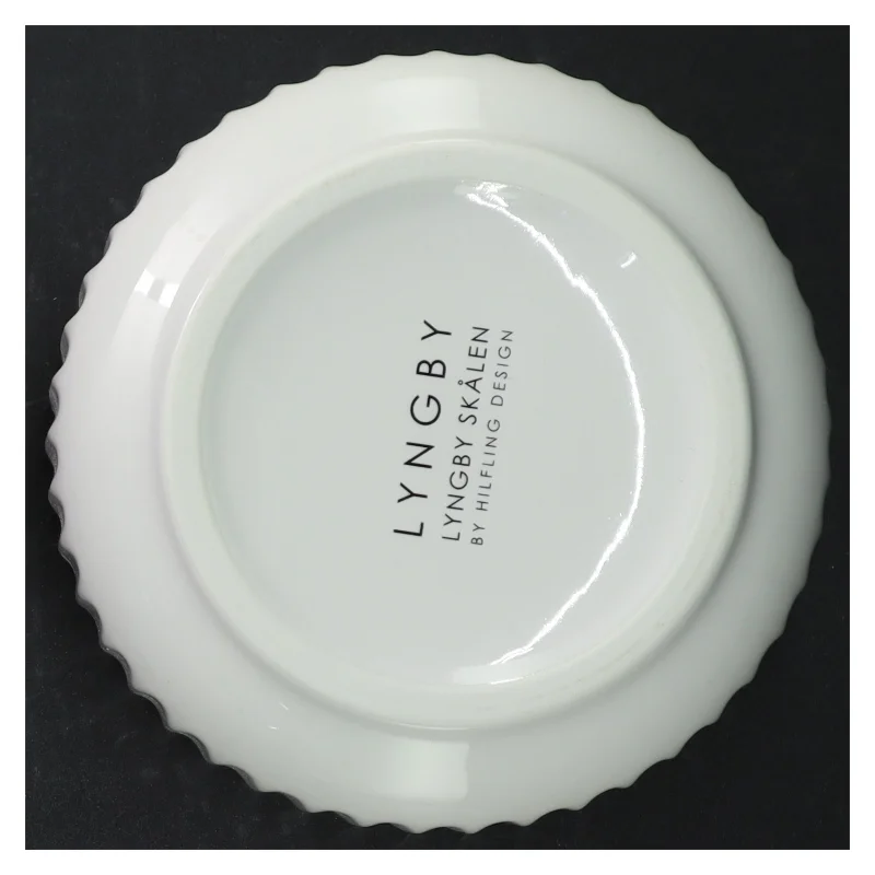 Lyngby porcelænsfad fra Lyngby (str. 14 cm)