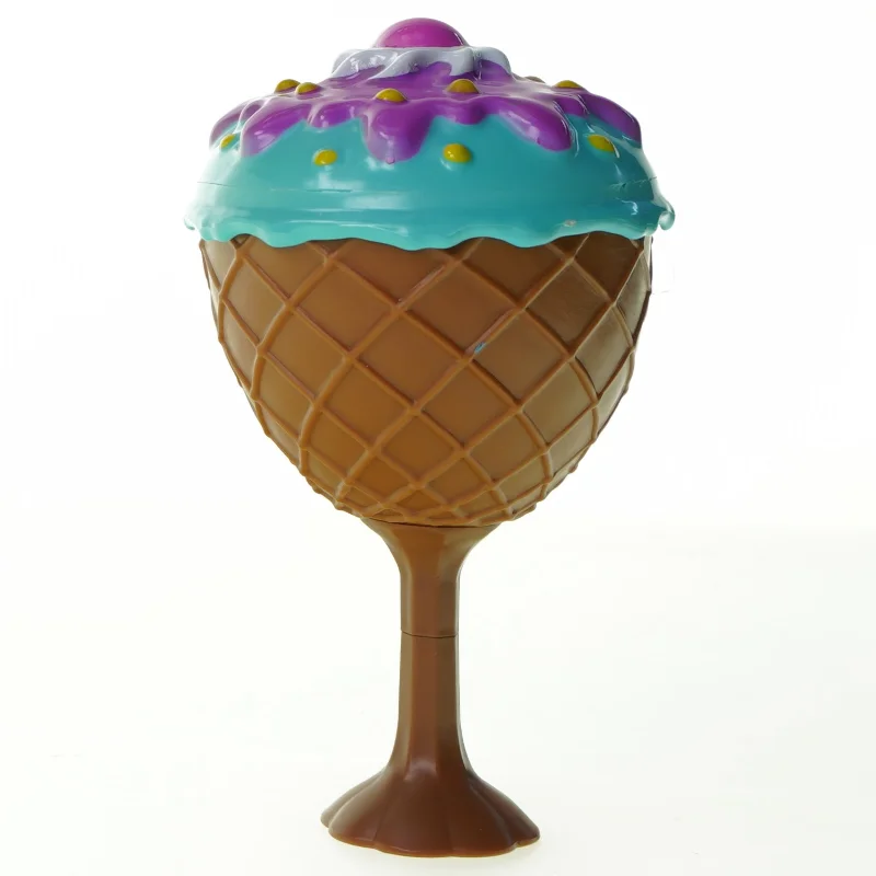 Dukke i is fra Emco (str. 15 x 9 cm)