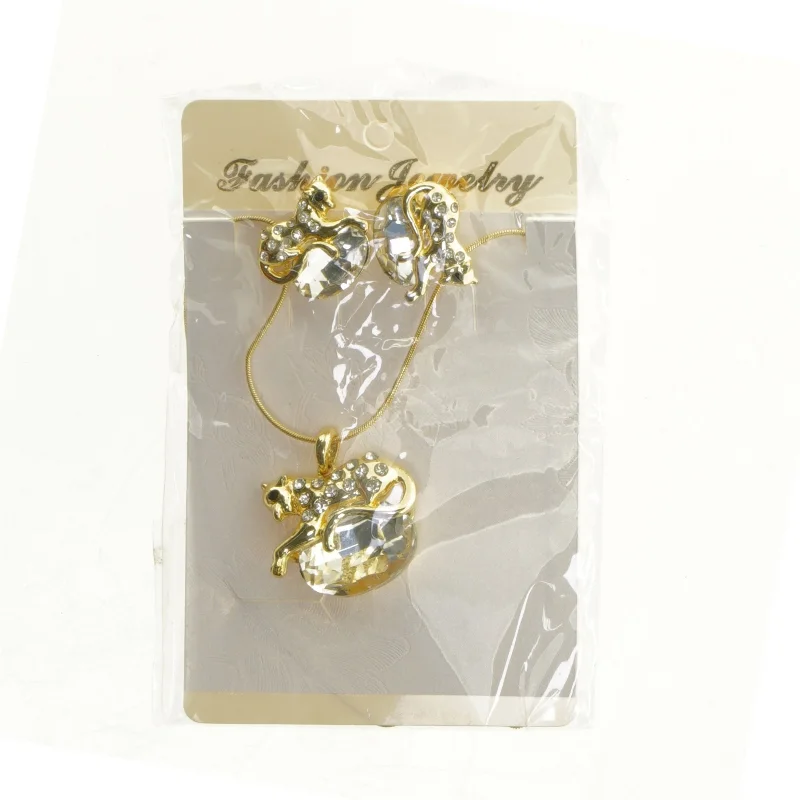 Smykkesæt fra Fashion Jury (str. 13 x 8 cm)