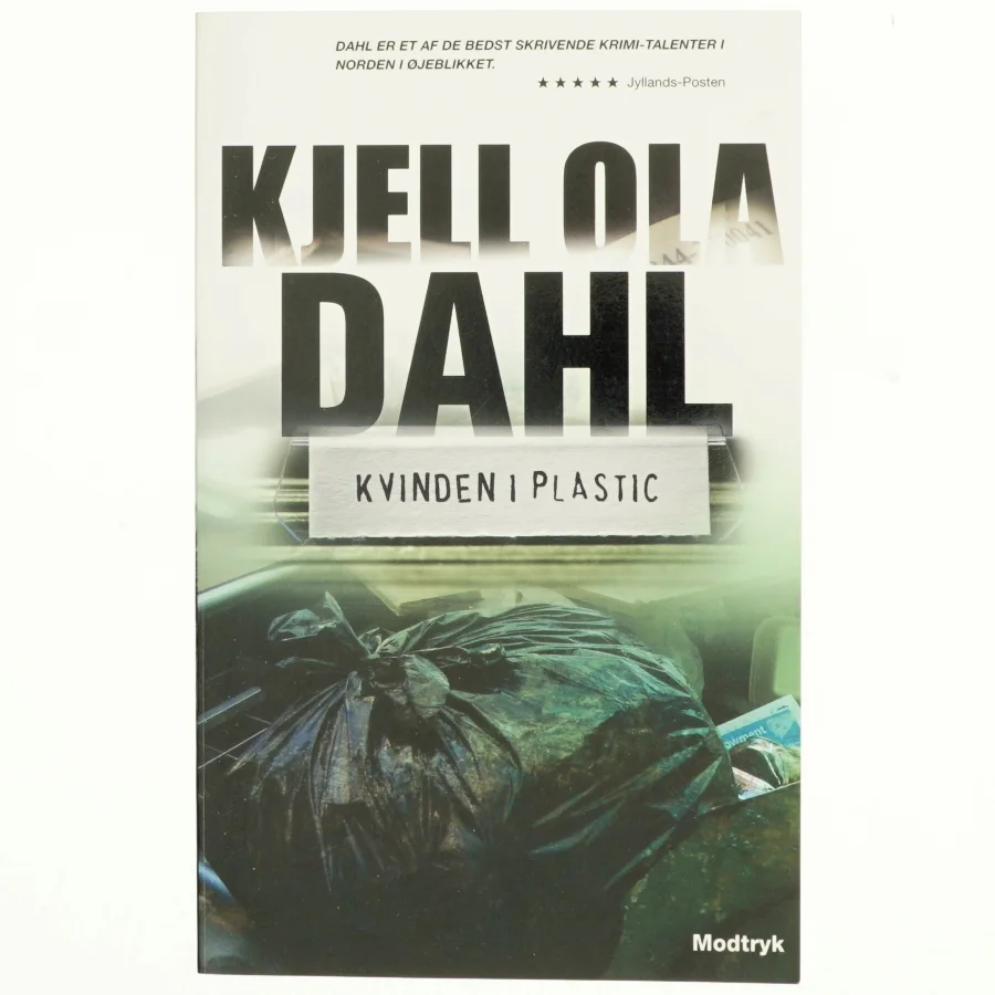Kvinden i plastic af Kjell Ola Dahl (Bog)