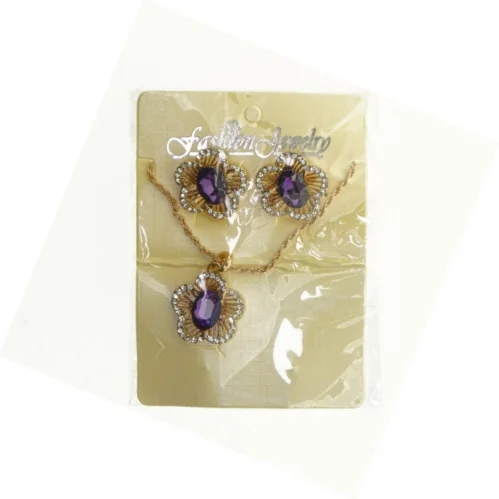 Smykkesæt fra Fashion Jewelry (str. 11 x 8 cm)