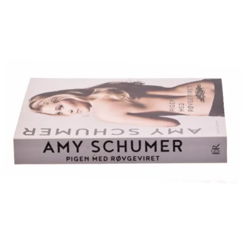 Pigen med røvgeviret af Amy Schumer fra Bog