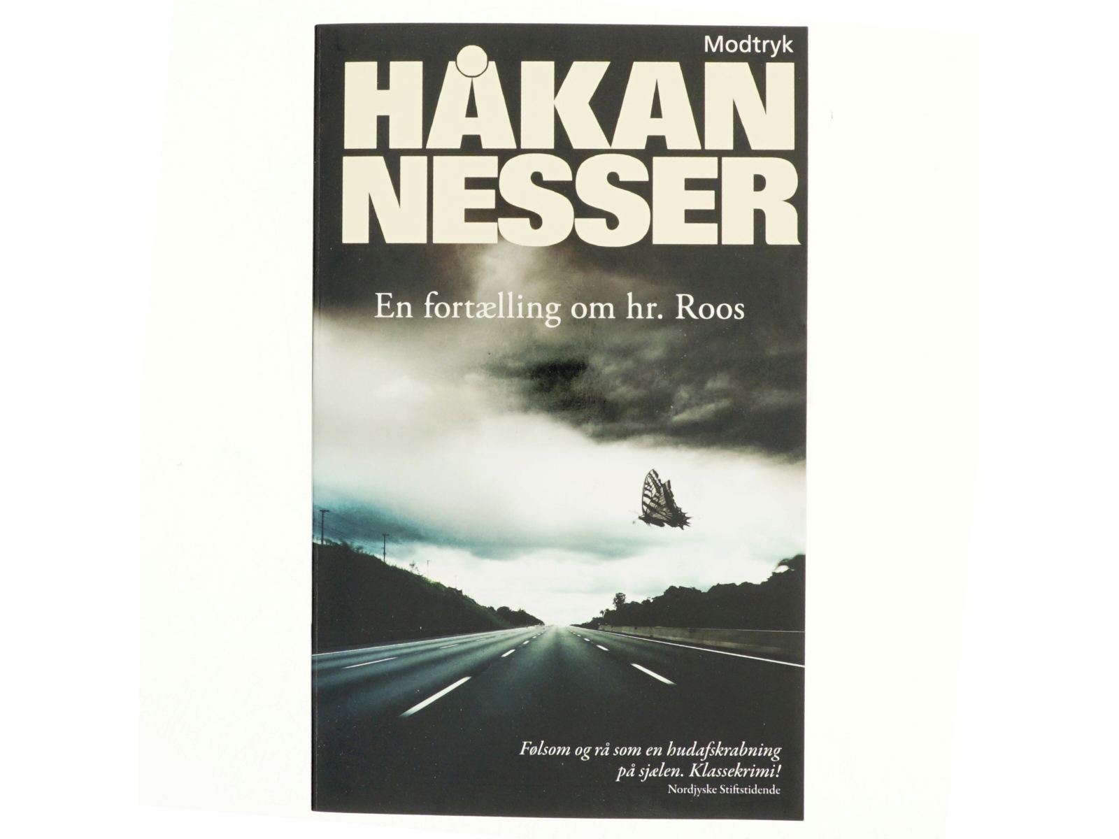 En fortælling om hr. Roos af Håkan Nesser (Bog)
