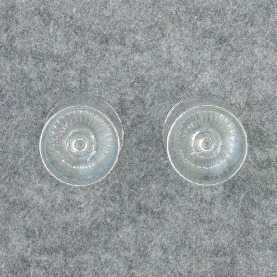 Glas (str. 9 x 4 cm)