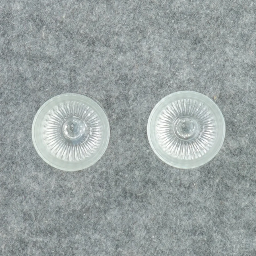 Glas (str. 9 x 4 cm)