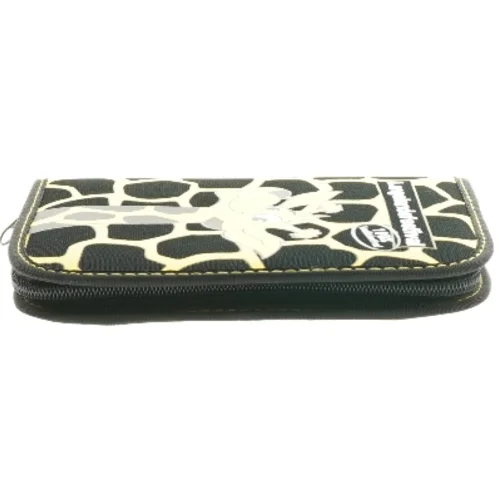 Sammenklappelig pung med girafmotiv fra Langelandsfestival (str. 19x13x2,5 cm)