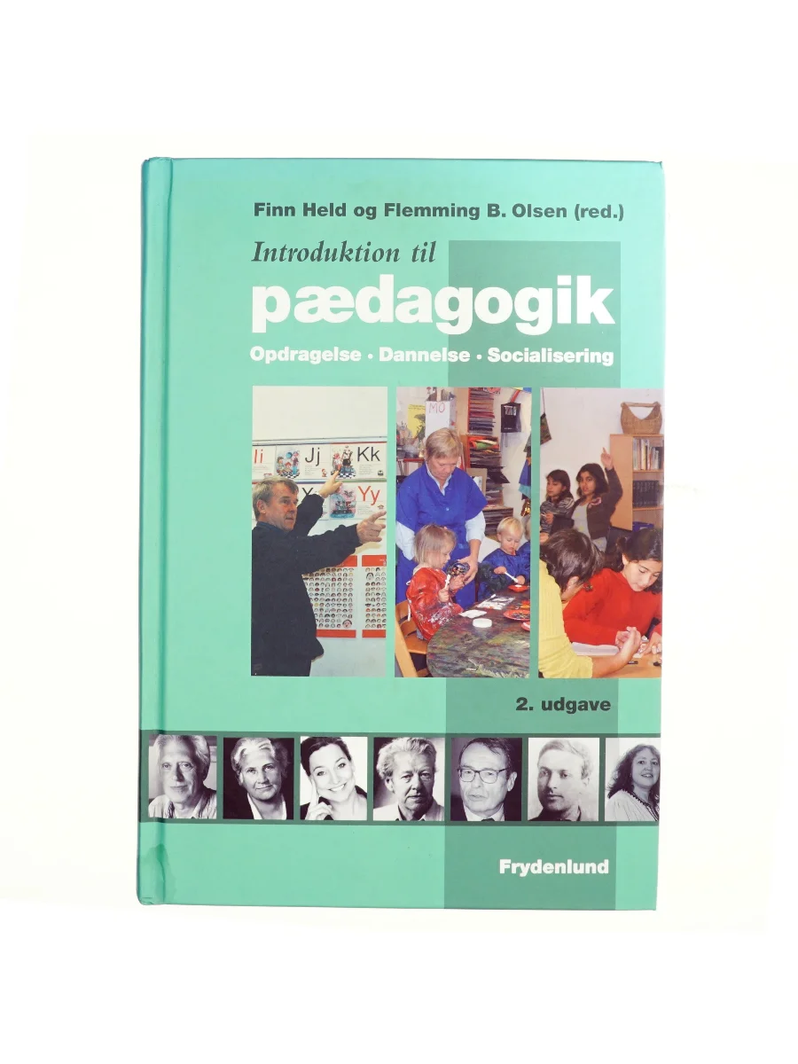 Forsiden af Introduktion til pædagogik : opdragelse, dannelse, socialisering