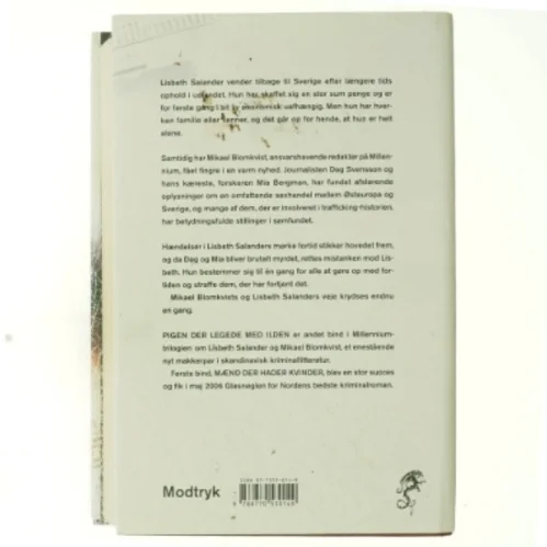 Pigen Der Legede Med Ilden 