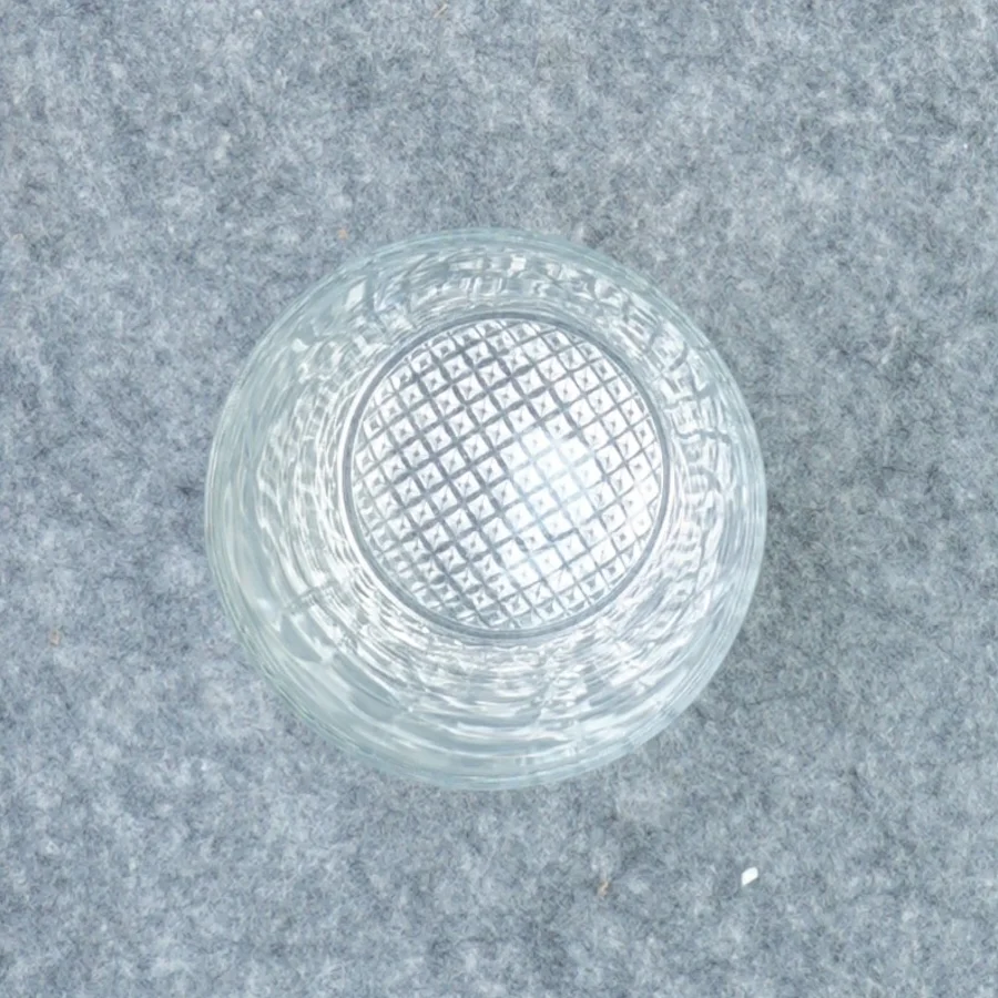 Glas (str. 8 x 8 cm)