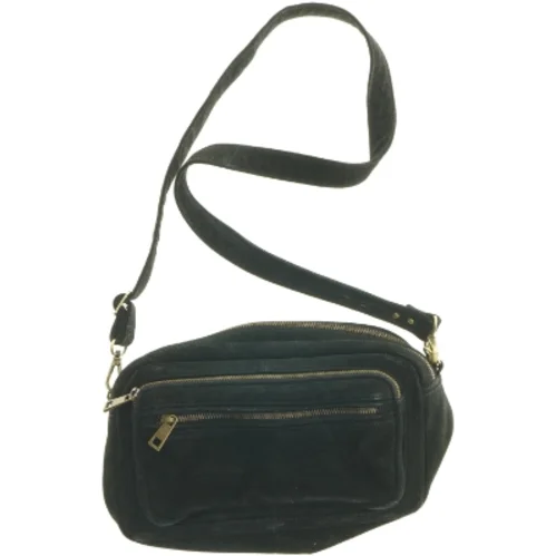 Sort bæltetaske i velour