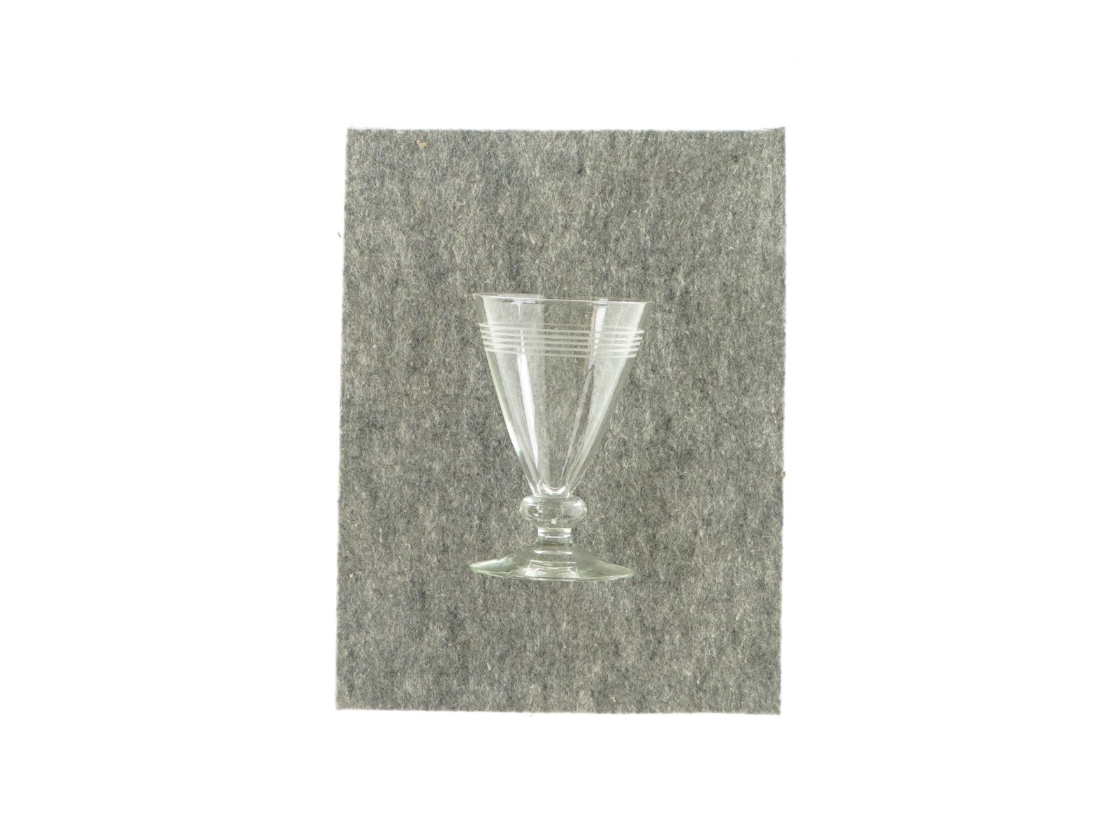 Vinglas (1 stk) (str. HØ: 11x7 cm)
