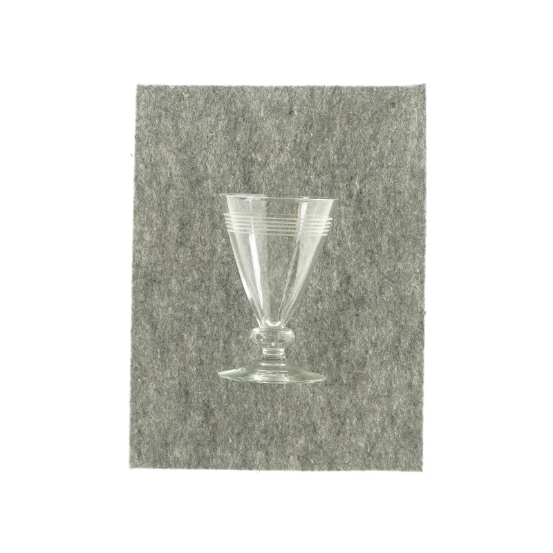 Vinglas (1 stk) (str. HØ: 11x7 cm)