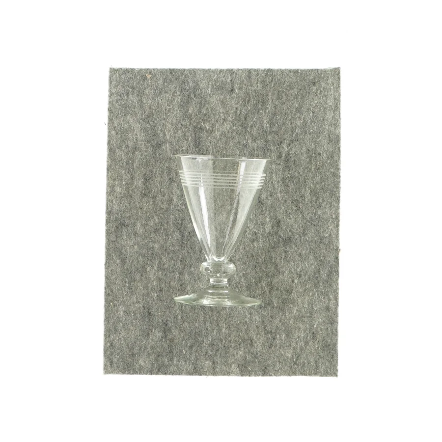 Vinglas (1 stk) (str. HØ: 11x7 cm)