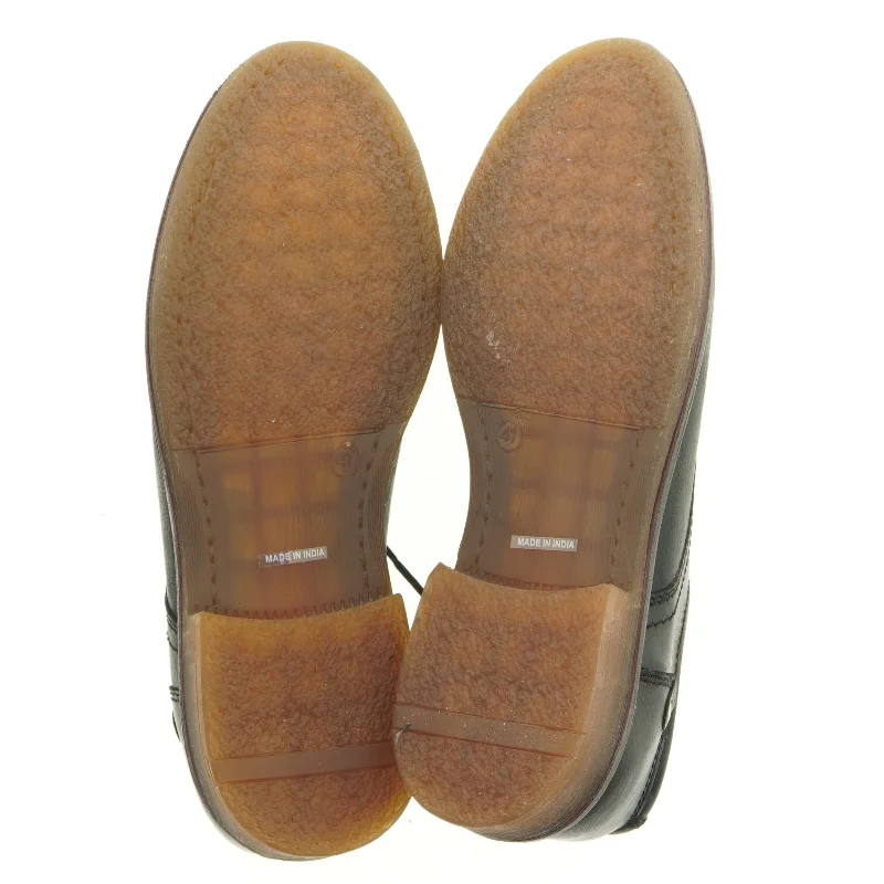 Sorte lædersko fra New Step (str. 41)