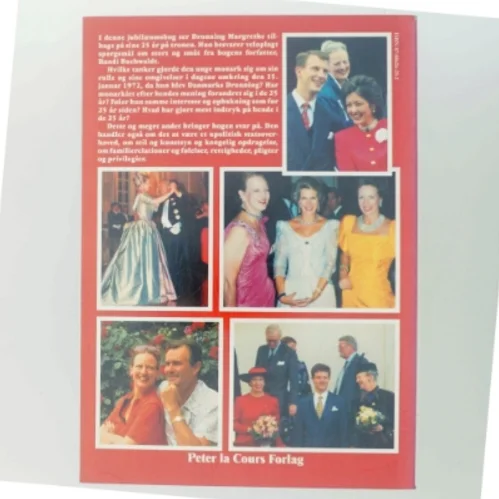 25 år på tronen af Randi Buchwaldt (Bog)