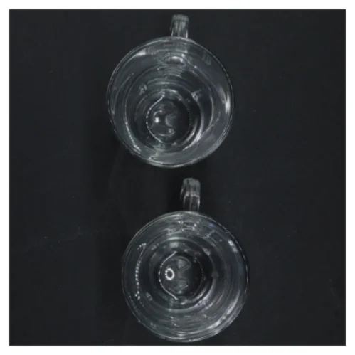 Glas krus med metallisk bånd (str. H 11,5 cm)