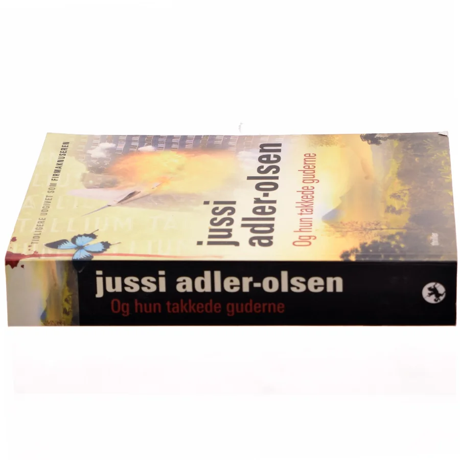Og hun takkede guderne af Jussi Adler-Olsen (Bog)