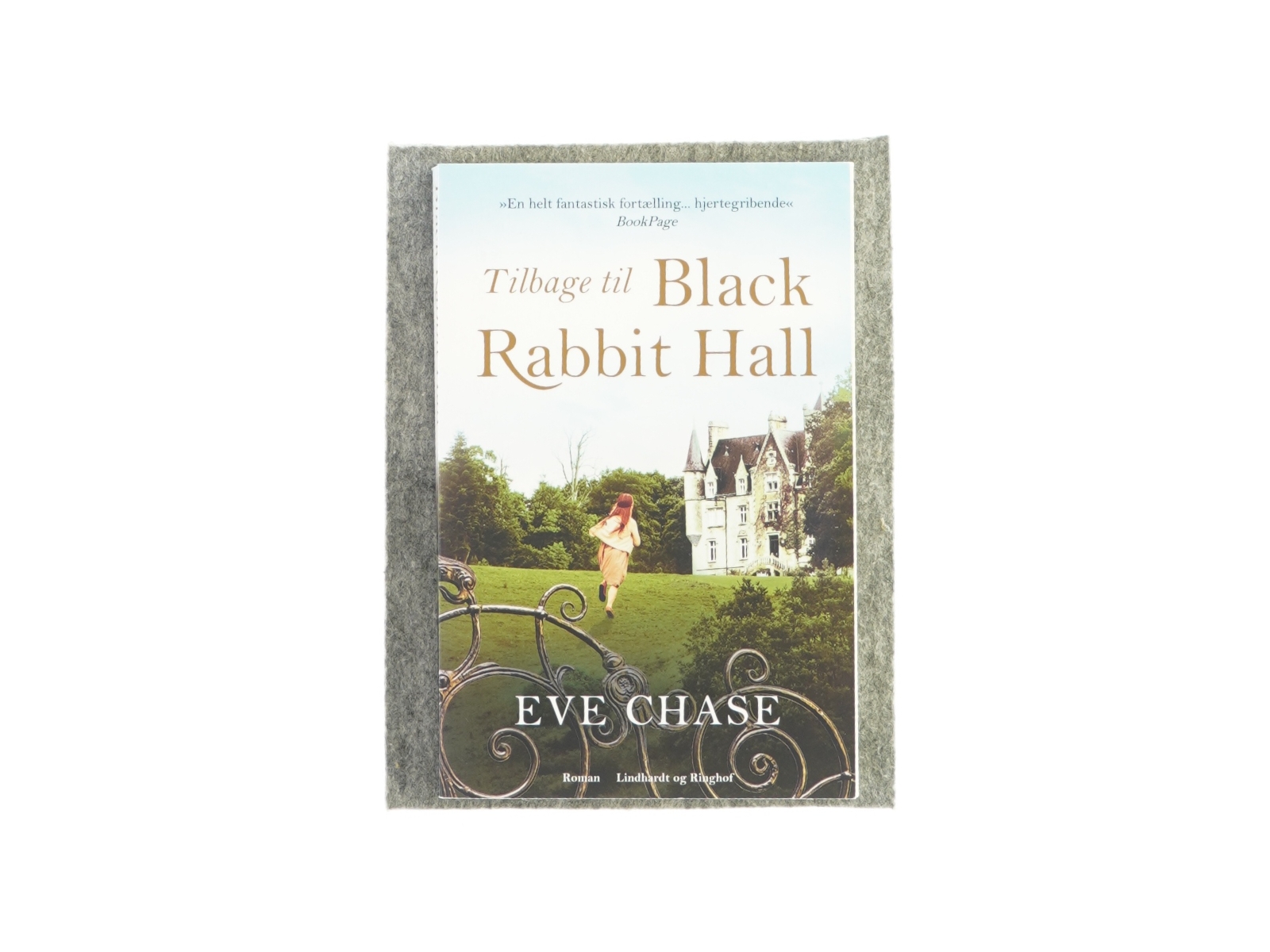 Tilbage til Black Rabbit Hall af Eve Case (Bog)