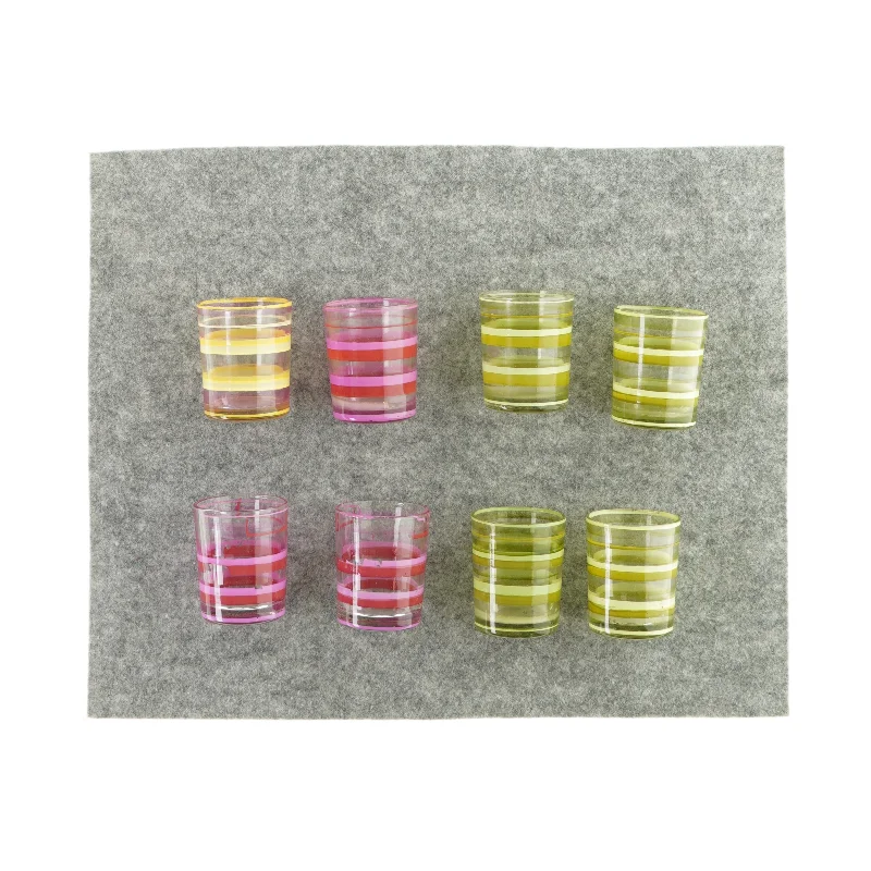 Små lysestager (8 stk) (str. HØ: 6,5x5,5 cm)