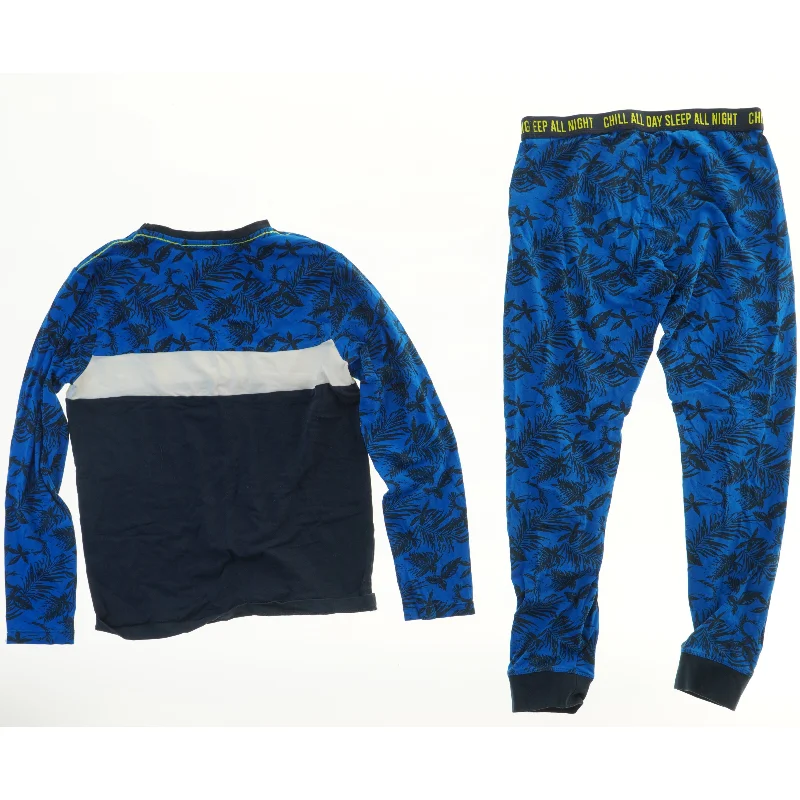 Sæt med bluse og bukser fra We (str. 146)