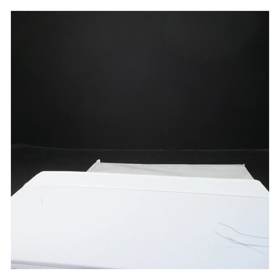 Opbevaringskasse i stof fra IKEA (str. 35x25x25 cm)