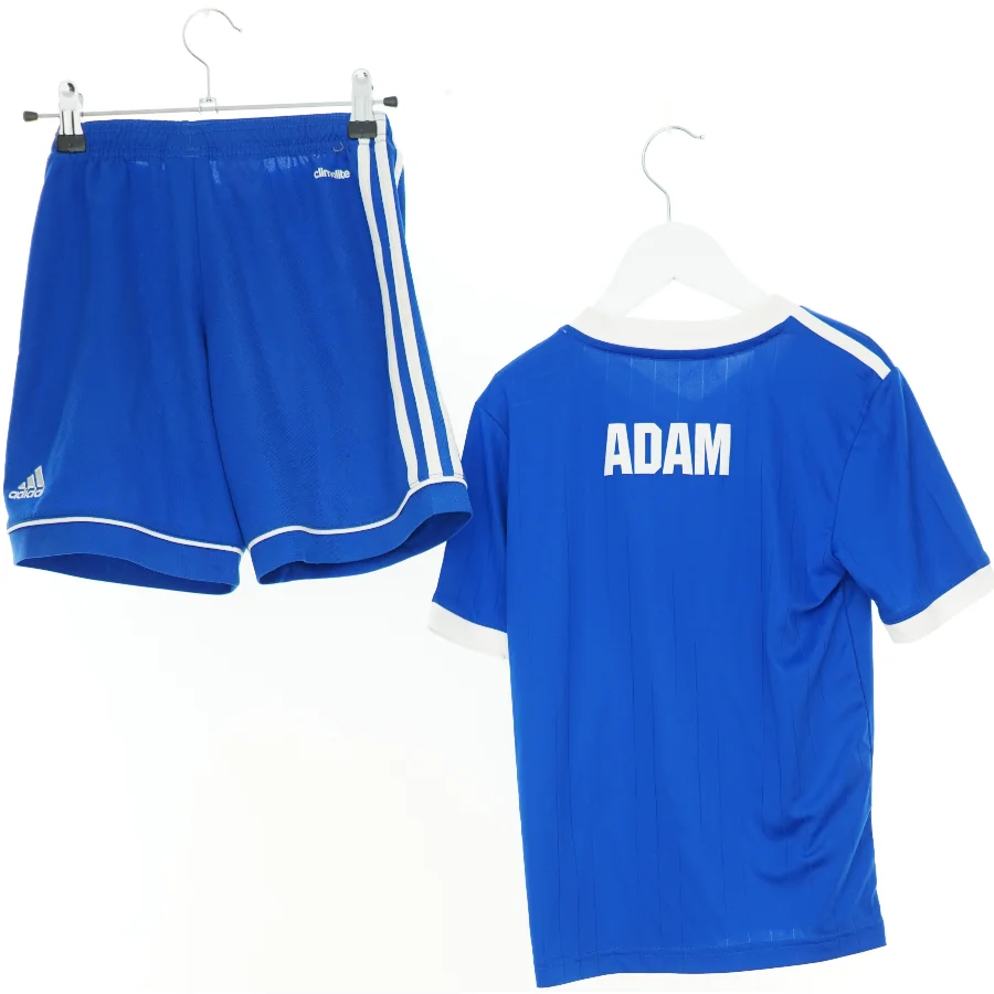 Fodboldtøj fra Adidas (str. 140 cm / 9-10 år)