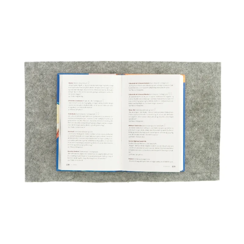 Øl Guide fra gyldendals (bog)