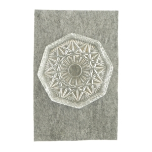 Skål med mønster i klart glas