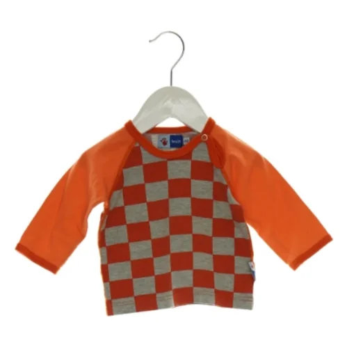 Langærmet bluse fra Molo (str. 68)