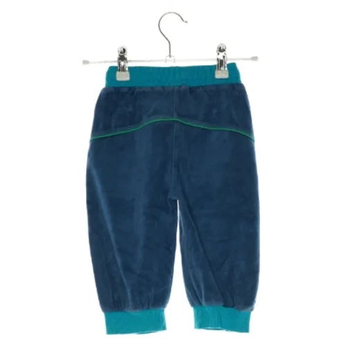 Bukser i plys fra ej sikke lej (str. 84)