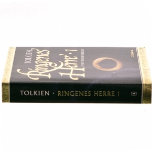 Eventyret om ringen af J. R. R. Tolkien (Bog)