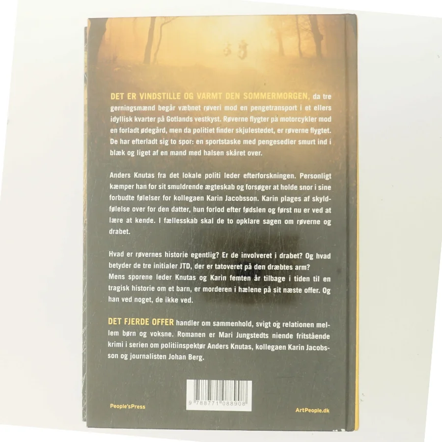 Det fjerde offer : kriminalroman af Mari Jungstedt (Bog)