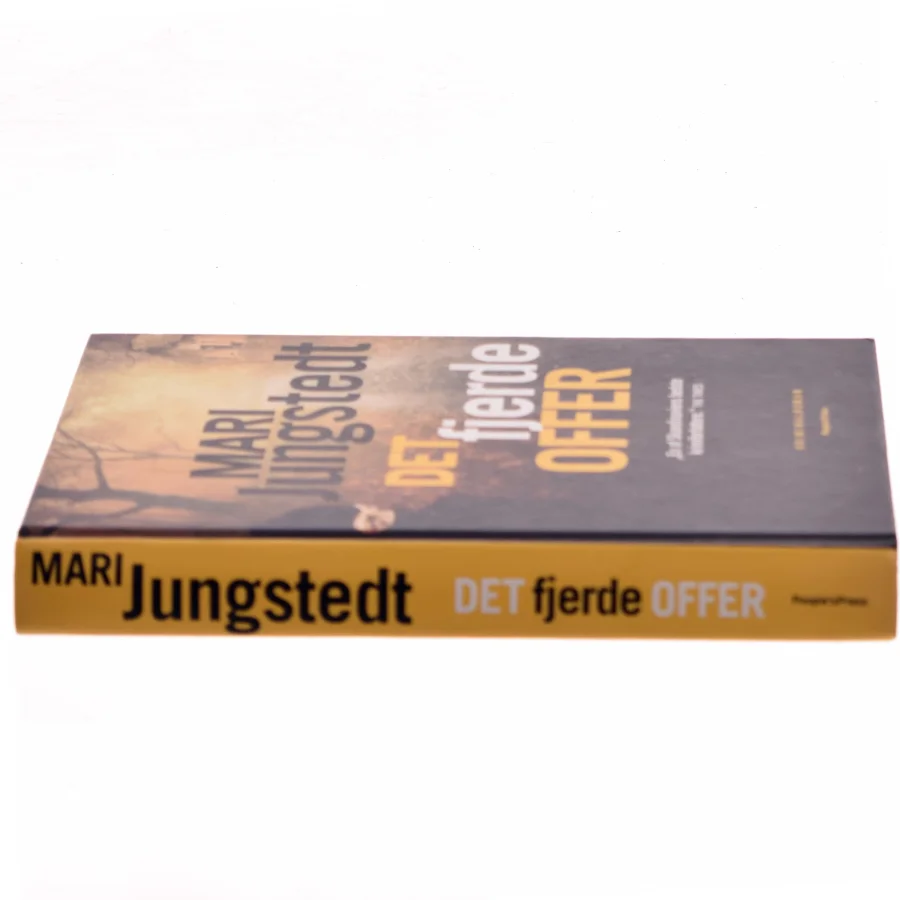 Det fjerde offer : kriminalroman af Mari Jungstedt (Bog)