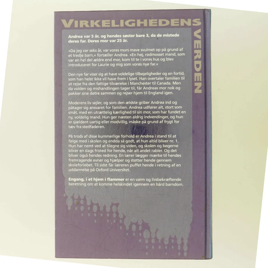 Engang, i et hjem i flammer (Bog)