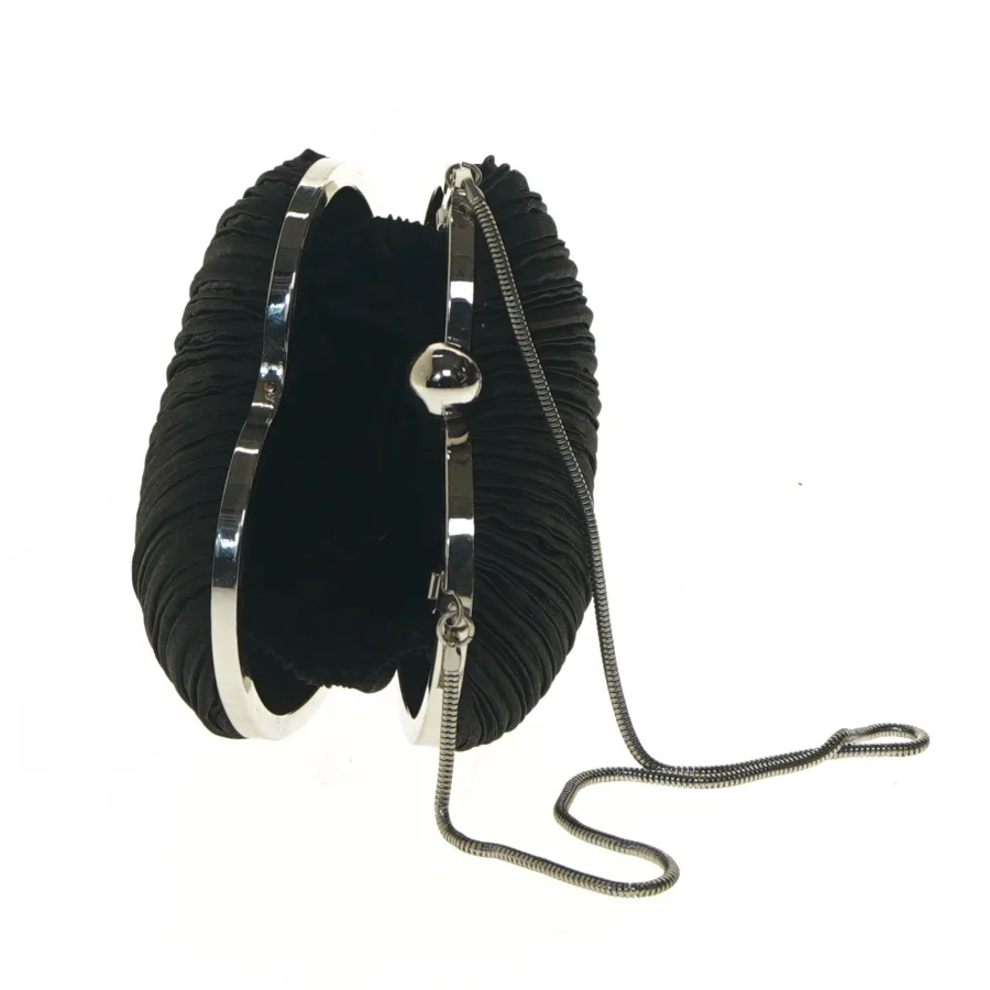 Hjerteformet taske med kæde (str. Ø 14 cm)