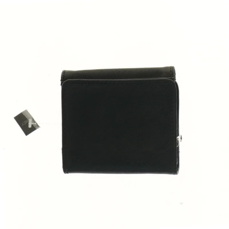 Sort pung med flere rum fra Journey (str. 10x9 cm)