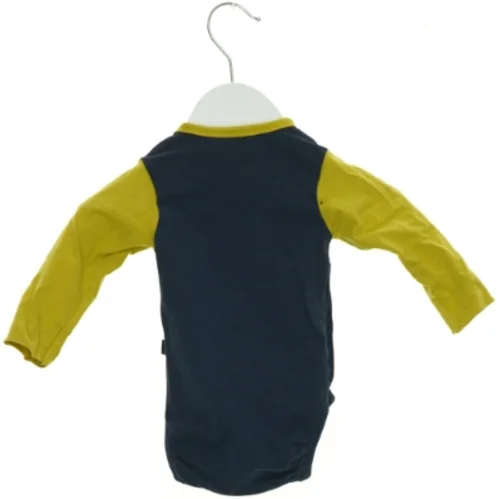 Langærmet bodystocking fra Hummel (str. 62 cm)