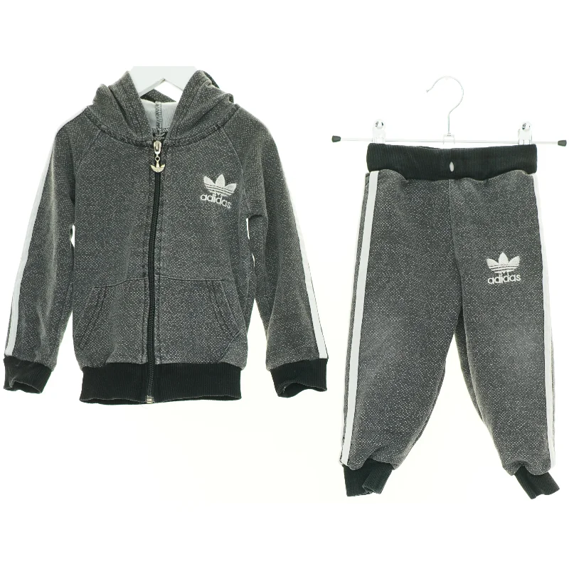 Sæt (2 dele) fra Adidas (str. 80 cm)