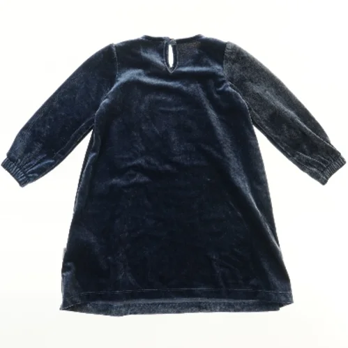 Velour kjole med lange ærmer fra Creamie (str. 92)