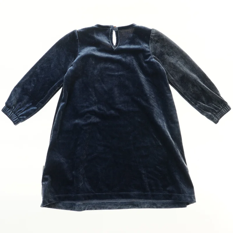 Velour kjole med lange ærmer fra Creamie (str. 92)