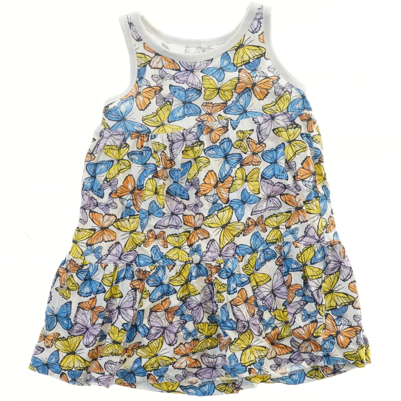 Sommerkjole med sommerfugleprint fra Basic needs (str. 98)