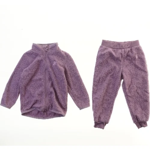 Lilla fleecesæt fra Fix (str. 92)