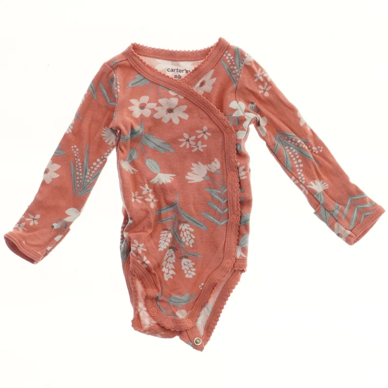 Blomstret bodystocking til baby fra Carter’s (str. 56)
