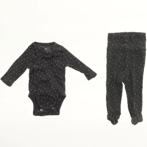 Sæt med bodystocking og bukser fra H&M (str. 50)