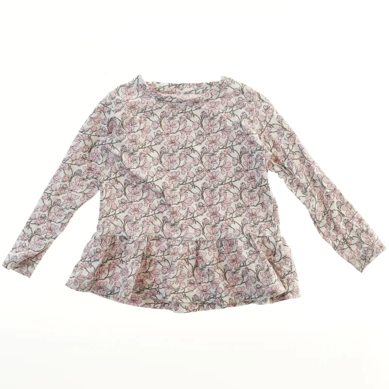 Langærmet bluse med blomsterprint fra Birkholm (str. 98)