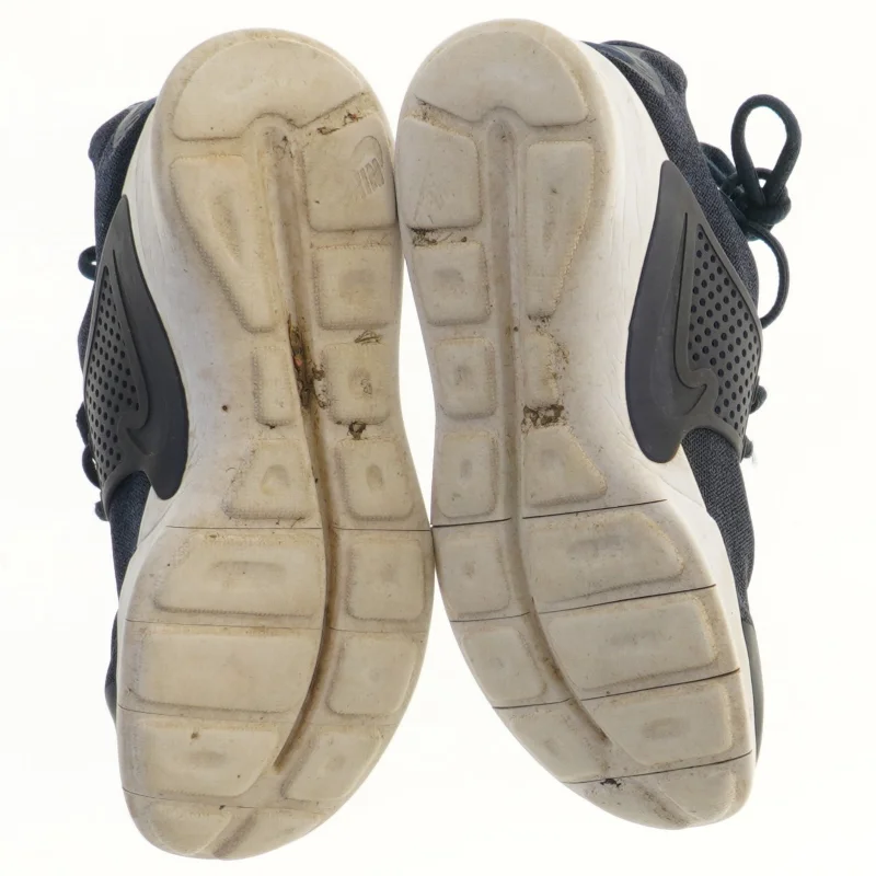 Nike sneakers str. 36,5 fra Nike (str. 36,5 )