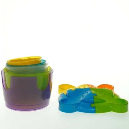 Plastik puslespil og stabelkopper (str. Ø. 23 cm)