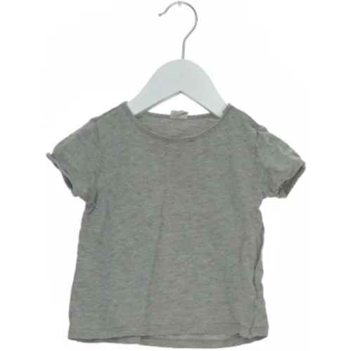 T-Shirt fra H&M (str. 80 cm)