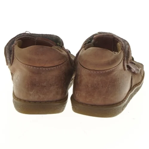 Brune børnesandaler fra Bundgaards (str. 22 )